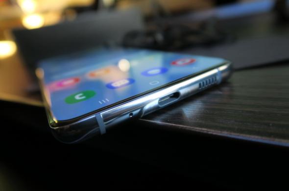 Putere volum Samsung Galaxy S20+: Samsung-Galaxy-S20-Plus_044.JPG