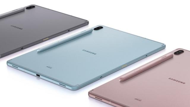 <b>Noua tabletă flagship Samsung Galaxy Tab S7/Tab S20 ar putea veni în variante de 11 inch și 12.4 inch pentru a concura cu noile iPad-uri</b>Deși piața tabletelor scade de la an la an din punct de vedere al livrărilor, Apple a reușit să își păstreze poziția de lider în acest segment iar cele mai noi modele de iPad Pro par a face o impresie bună în rândul publicului