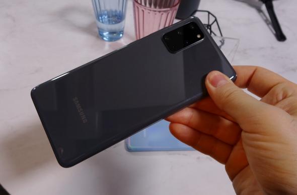Samsung Galaxy S20+ - Fotografii Hands-On de la Evenimente: Samsung-Galaxy-S20-Plus_003.JPG