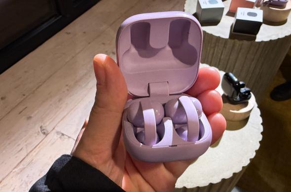 Sony LinkBuds Clip - Fotografii hands-on: Sony-LinkBuds-Clip_ (3).jpg