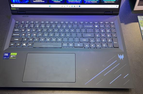 Acer Predator Helios 18P AI - Fotografii hands-on IFA 2025: Photo 04.09.2025, 12 51 22.jpg