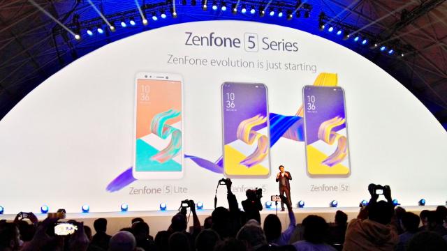 <b>MWC 2018: ASUS anunţă telefonul ZenFone 5, cu screen to body ratio uriaş, multiple funcţii AI și preț tentant</b>Mărturisesc că nu mă aşteptam la toate surprizele pregătite de ASUS pentru evenimentul sau de la MWC 2018. Au reuşit să surclaseze majoritatea produselor noi de la MWC, nu neapărat prin valoarea prezentării, cât prin calitatea produselor. ASUS ZenFone 5
