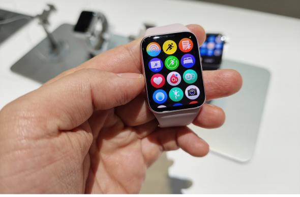 Xiaomi Smart Band 10 Pro - Fotografii hands-on: MVIMG_20260528_163443.jpg