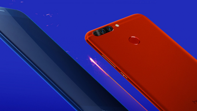 <b>Huawei Honor V9 este acum oficial; phablet cu 6 GB RAM și display Quad HD de 5.7 inch</b>Compania chineză Huawei a anunțat astăzi lansarea unui nou smartphone de top și anume modelul Honor V9 pe care îl puteți admira în imaginile de mai jos. Acest handset sosește la pachet cu un generos display Quad HD de 5.7 inch și avem parte de asemenea de