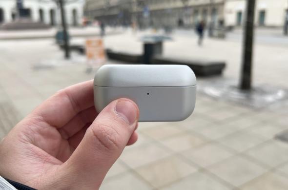 Technics EAH-AZ100 - Design: Technics-AZ100-Design_001.jpg