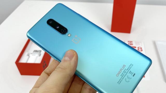 <b>Seria de telefoane OnePlus 8 este mult mai ieftină în China și India decât în România; Iată cât de mare este diferența de preț</b>Săptămâna trecută a fost marcată și de către anunțul telefoanelor flagship OnePlus 8 și OnePlus 8 Pro, dispozitive care în Europa au sosit la prețuri cu mult mai mari decât modelele predecesor. Avem chiar și listări din partea retailerilor