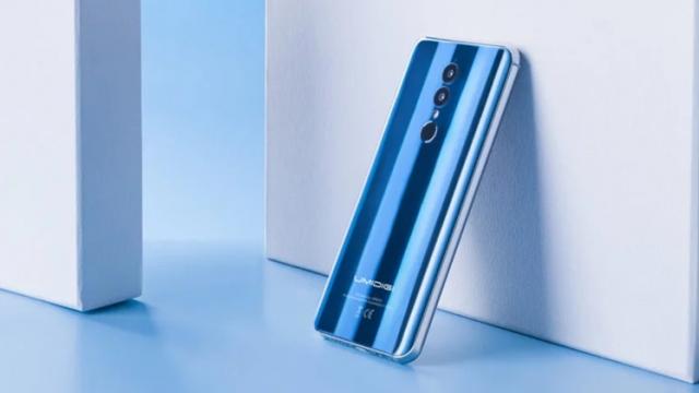 <b>Top 5 telefoane noi din China ce merită atenția noastră!</b>Pentru că uneori bugetul pe care îl asociem achiziției unui nou smartphone nu este tocmai generos, ne îndreptăm atenția și către soluții din China, telefoane cu dotări peste medie și prețuri accesibile. Dacă și voi vă aflați în căutarea de astfel