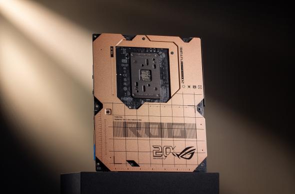 ASUS ROG Crosshair 2006 - Fotografii oficiale: download (44).jpg