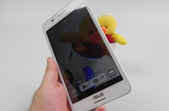 ASUS FonePad 7 (FE375CG) Review: o nouă tabletă telefon, mai compactă decât predecesorul, cu două slot-uri SIM și hardware puternic (Video): asus_fonepad_7_fe375cg_review_33jpg.jpg