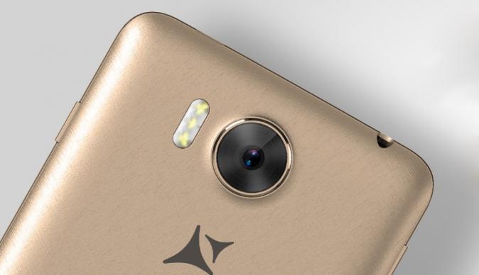 Allview V2 Viper S - Fotografii oficiale: Allview-V2-Viper-S-(14).jpg