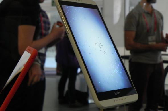 MWC 2014: Iată (mini) conferința de presă integrală de la HTC - debutul lui HTC Desire 816 și Desire 610 (Video): dscn4447jpg.jpg