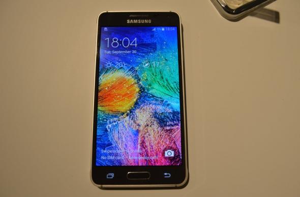 Samsung România lansează oficial modelul Galaxy Alpha În cadrul unui eveniment de presă: samsung_galaxy_alpha_002jpg.jpg