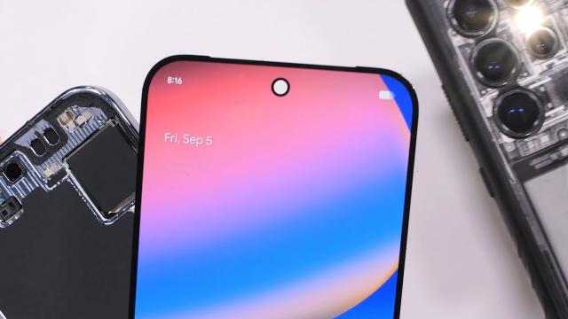 <b>Pixel 10 Pro XL e „prietenos cu șurubelnița”; Bateria se schimbă super simplu (Video)</b>Iată că Pixel 10 Pro XL a ajuns pe masa lui JerryRigEverything, YouTuber-ul care pune la încercare cele mai noi smartphone-uri de pe piață. De această dată e disecat Pixel 10 Pro XL și aflăm cu această ocazie din ultimul clip postat de acesta cât de ușor