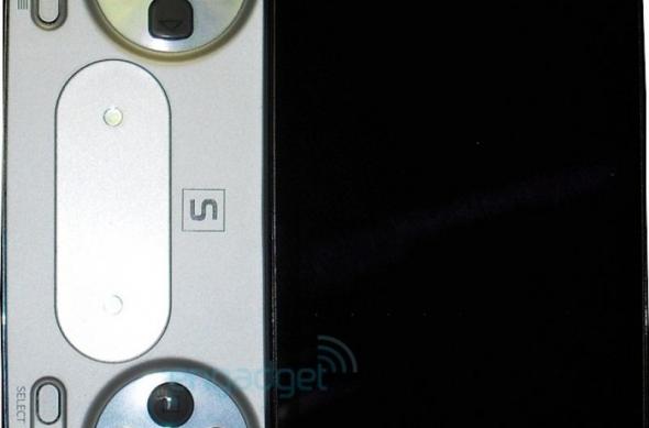 PlayStation Phone este real: iata primele imagini cu telefonul-consola!: psp_phone_09.jpg