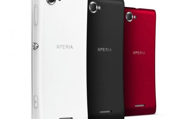 Sony anunță două noi modele de telefoane din colecția de primăvară: Xperia SP și Xperia L: sony_xperia_l_2_copy.jpg