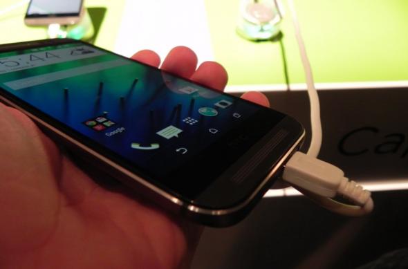 HTC One M8 - prime impresii și o scurtă prezentare video a terminalului de la evenimentul de lansare din Londra (Video): htc_one_m8_londra_27jpg.jpg