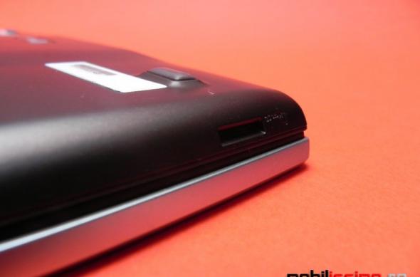 ASUS Eee Pad Slider pe masa de teste Mobilissimo.ro - un pictorial tech: dscn9254.jpg