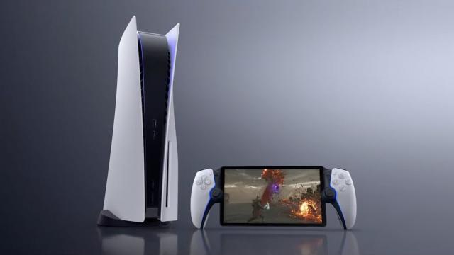 <b>Sony PlayStation Portable renaște sub forma lui Project Q - consolă portabilă prin care poți face streaming de pe PS5</b>Ieri seară de la ora 23:00 (ora României) am avut difuzat online pe YouTube un nou eveniment din seria PlayStation Showcase, care pe lângă jocuri ne-a adus și noutăți hardware, dar nu un PlayStation 5 Slim sau Pro precum ne așteptam