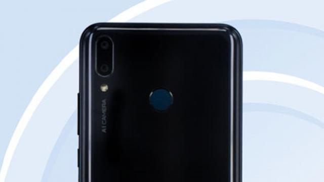 <b>Huawei Y9 (2019) îşi dezvăluie specificaţiile prin listarea TENAA actualizata: ecran generos, baterie destul de mare</b>Agenția chineză TENAA a certificat pe final de săptămână și smartphone-ul Huawei Y9 (2019), un terminal din zona mid-range ce își dezvăluie pe această cale design-ul, dar și lista completă de specificații. Descoperiți din rândurile de mai jos cum