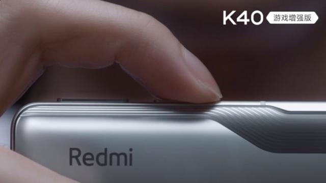 <b>Redmi K40 Gaming Edition își prezintă butoanele trigger fizice într-un clip video hands-on; Se lansează săptămâna viitoare</b>Continuă iată și teaserele pentru primul smartphone de gaming sub branding Redmi, model care potrivit ultimelor detalii ajunse online s-ar putea numi fie Redmi K40 Gaming Edition, fie K40 Game Enhanced Edition