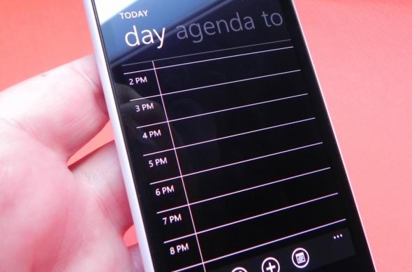 Review Nokia Lumia 900 - aceeași tehnologie, același OS Într-un ambalaj mai mare, poate prea mare! (Video): 54_nokia_lumia_900_review_mobilissimo_ro.jpg