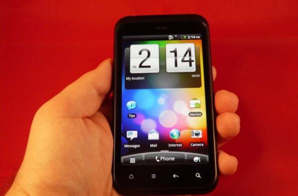 HTC Incredible S, scos din cutie În fața camerei Mobilissimo (Video): htc_incredible_s_despachetat_2jpg.jpg
