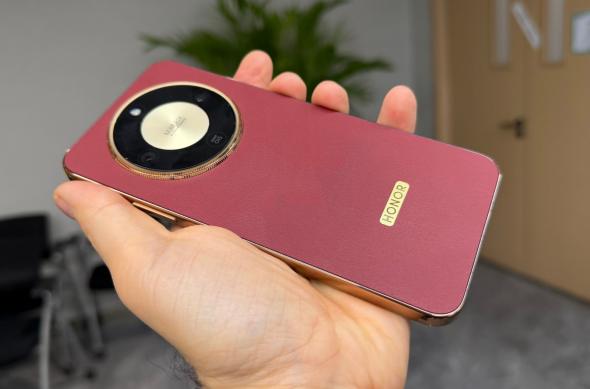 Honor Magic8 Lite - Fotografii hands-on: Honor-Magic-8-Lite_-(24).jpg