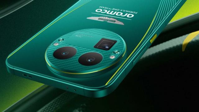 <b>Dacă iubeşti Formula 1, acesta e cel mai frumos telefon pentru tine: realme GT8 Pro primeşte o ediţie Aston Martin F1 </b>Lumea gadgeturilor nu e străină de cea a maşinilor de curse. Qualcomm a fost partener oficial Ferrari, iQOO avea o versiune specială de telefon BMW, ASUS avea un laptop Lamborghini şi nu uităm de Porsche Design şi Huawei sau HONOR
