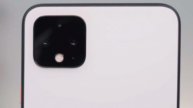 <b>Google Pixel 4 de abia prinde top 10 în DxoMark; Fotografii foarte bune, dar cu mici neajunsuri la filmare din mers şi Bokeh</b>După ce am văzut o mega comparaţie între Google Pixel 4 XL şi iPhone 11 Pro Max realizată de Marques Brownlee şi SuperSaf, acum e momentul să vedem ce are de spus DxOMark despre Pixel 4. Francezii au testat telefonul
