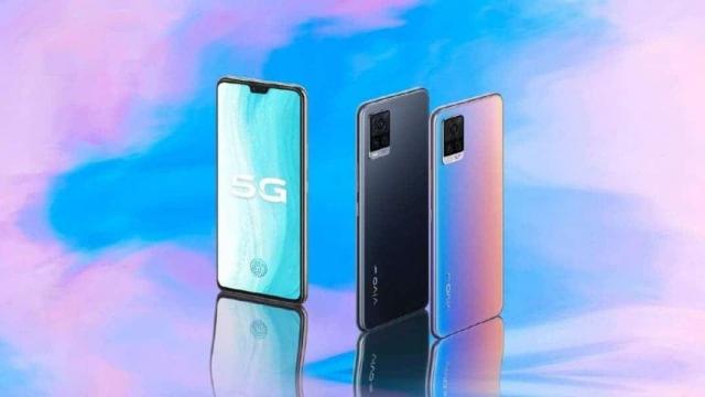 <b>Vivo S9 5G readuce la viaţă bretonul pe telefoanele din 2021; Apare în teasere, cu procesor Dimensity 1100 la bord</b>Vivo S9 a mai fost subiect de scăpări până acum, chiar dacă ele se contrazic uneori. Unele surse afirmă că ar debuta pe 3 martie, altele pe 6 martie. Pe noi ne intrigă două lucruri la acest telefon: faptul care