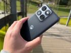 Motorola edge 70 Fusion: Camera ușor îmbunătățită, cu certificări Pantone pentru nuanțe naturale, descurcăreață la closeup, bokeh și macro