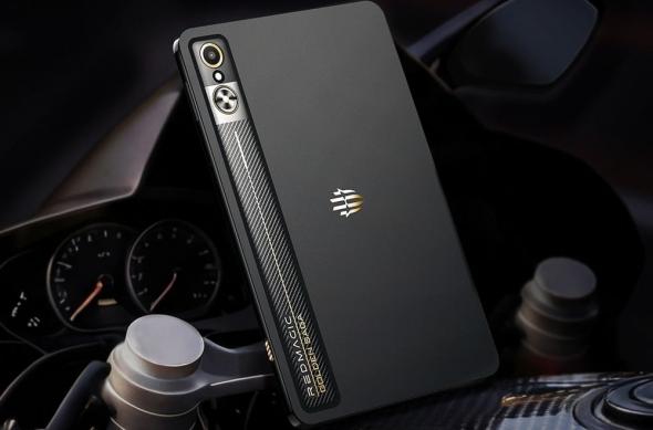 Redmagic Gaming Tablet 3 Pro: imageye___-_mb_ (13).jpeg