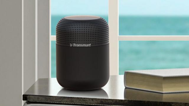 <b>Tronsmart Element T6 Max, boxa portabilă de 60W debutează la precomandă pe GeekBuying! Primești și un voucher pentru achiziție </b>O companie de origine chineză ce a reușit să se remarce la nivel global în ultimii ani este și Tronsmart, firmă care la un moment dat îl avea ca ambasador de brand pe nimeni altul decât Luis Suarez (FC Barcelona). Spre deosebire de alte