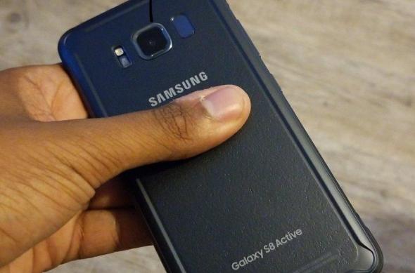 Fotografii cu Samsung Galaxy S8 Active: dfyhpldxyainlsi.jpg