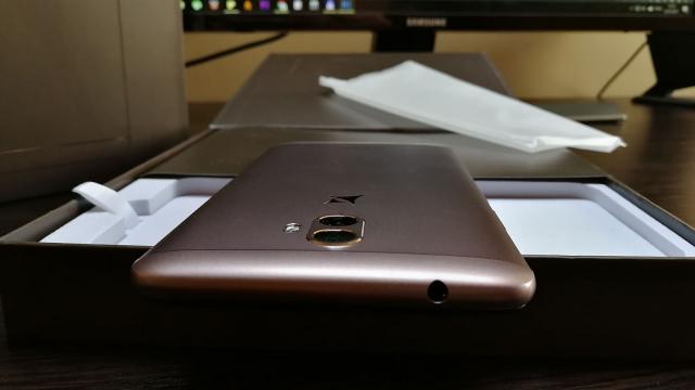 <b>Mobicast #177 - Podcast şi videocast săptămânal despre data de lansare Galaxy Note 8, concurs Allview X4 Soul Lite, noi scăpări Nokia 8 şi Destiny 2 Beta</b>Dacă e weekend, e momentul unui nou Mobicast, ajuns la ediţia 177. Acest podcast şi videocast a fost unul mai ocupat decât de obicei, pentru că avem destul de multe noutăţi, ştiri şi veşti. Printre altele am realizat un material video împreună cu..