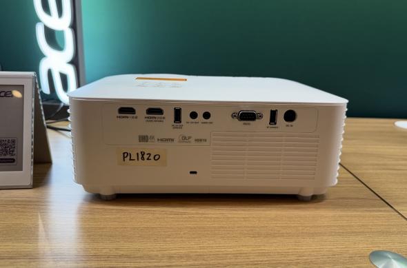 Acer Vero HL1820 - Fotografii CES 2026: Photo 06.01.2026, 11 40 11.jpg