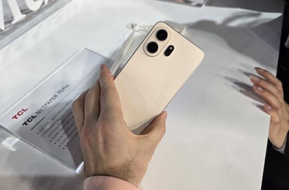TCL NXTPAPER 70 Pro - Fotografii hands-on CES 2026: 20260107_222842.jpg
