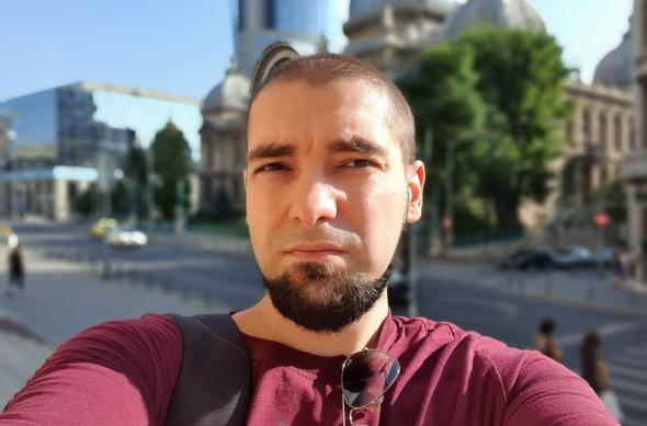 Fotografii de tip selfie făcute cu Samsung Galaxy Note 10+: 20190821_172452.jpg