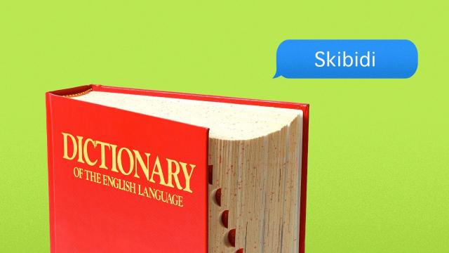 <b>„Skibidi” şi „delulu” au intrat în dicţionarul Cambridge, preluate direct din lingo-ul meme-urilor</b>Dicţionarele continuă să se schimbe şi până să ajungă în DOOM (Dicționarul ortografic, ortoepic și morfologic al limbii române), cuvântul „skibidi” a intrat în dicţionarul britanic, alături de alte 6000 de cuvinte. În general „skibidi” apărea în meme