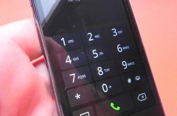 Review LG Prada 3.0 - telefonul fashion cu preț decent, interfață alb/negru, design deosebit (Video): 24_review_lg_prada_3_mobilissimo_ro.jpg