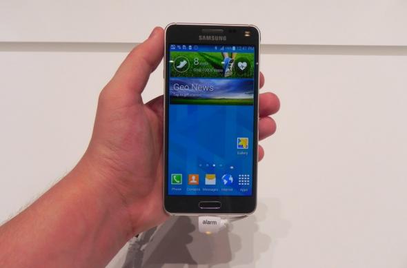 IFA 2014: Samsung Galaxy Alpha hands on - Samsung dovedește că e loc și de metal În galaxia sa (Video): dscn9331jpg.jpg