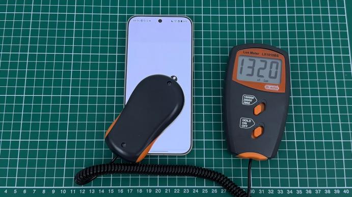 OnePlus 15 - Test luminozitate: Ecran (1).jpg