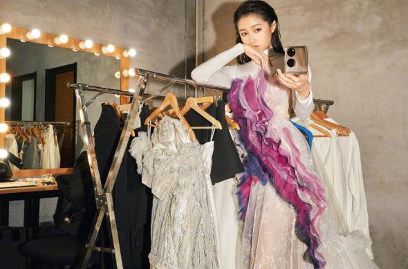 Fotografii Huawei P50 Pocket: Huawei-P50-Pocket-4.jpg