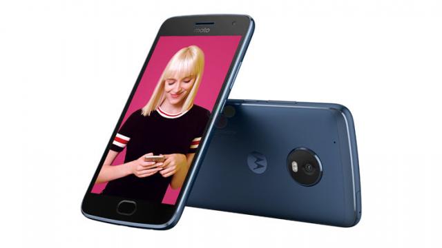 <b>Aflăm specificațiile smartphone-urile Moto G5S+ și Moto X4; aparent, vor fi lansate până la sfârșitul lunii</b>Potrivit unor informații proaspăt sosite în mediul online se pare că debutul smartphone-urilor Motorola Moto X4 și Motorola Moto G5S+ va avea loc spre sfârșitul acestei luni. Aflăm totodată și câteva dintre dotările hardware ce ni se vor oferi la pachet