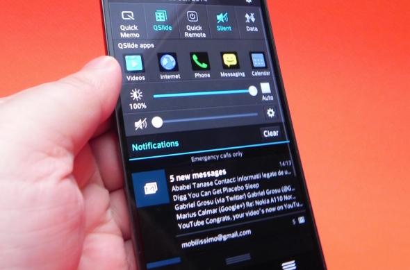LG G Flex Review: telefonul curbat Își flexează mușchii, se dovedește "subțire" În unele aspecte (Video): lg_g_flex_review_mobilissimo_ro_36jpg.jpg