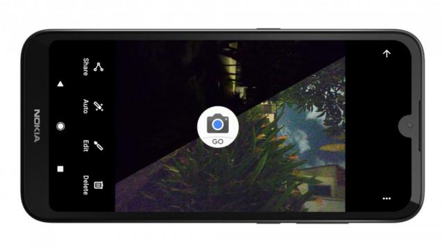 <b>Aplicația Google Camera Go primește acum funcția Night Mode; Ajunge în primă fază pe Nokia 1.3</b>Una dintre cele mai populare aplicații "Camera" din universul Android este chiar "Google Camera" - software portat și pe telefoane non-Pixel și care are și o variantă Go în cazul în care nu știați
