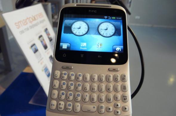 HTC ChaCha În primul său preview din România, la Mobilissimo.ro (Video): htc_chacha_hands_on_mobilissimo_02jpg.jpg