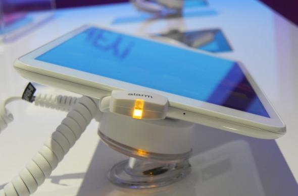 MWC 2014: Alcatel OneTouch Pop 7S hands on preview - o tabletă 4G cu preț accesibil și KitKat la bord (Video): dscn4829jpg.jpg