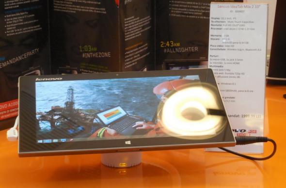 Lenovo IdeaTab Miix 2 10.1 lansată În România, tableta vine cu display Full HD de 10.1 inch și tastatură dock la pachet (Video): dscn2305jpg.jpg