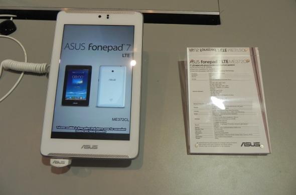 ASUS FonePad 7 LTE hands on preview: același FonePad accesibil, acum cu versiuni LTE și dual SIM (Retro MWC 2014 - Video): dscn5078jpg.jpg